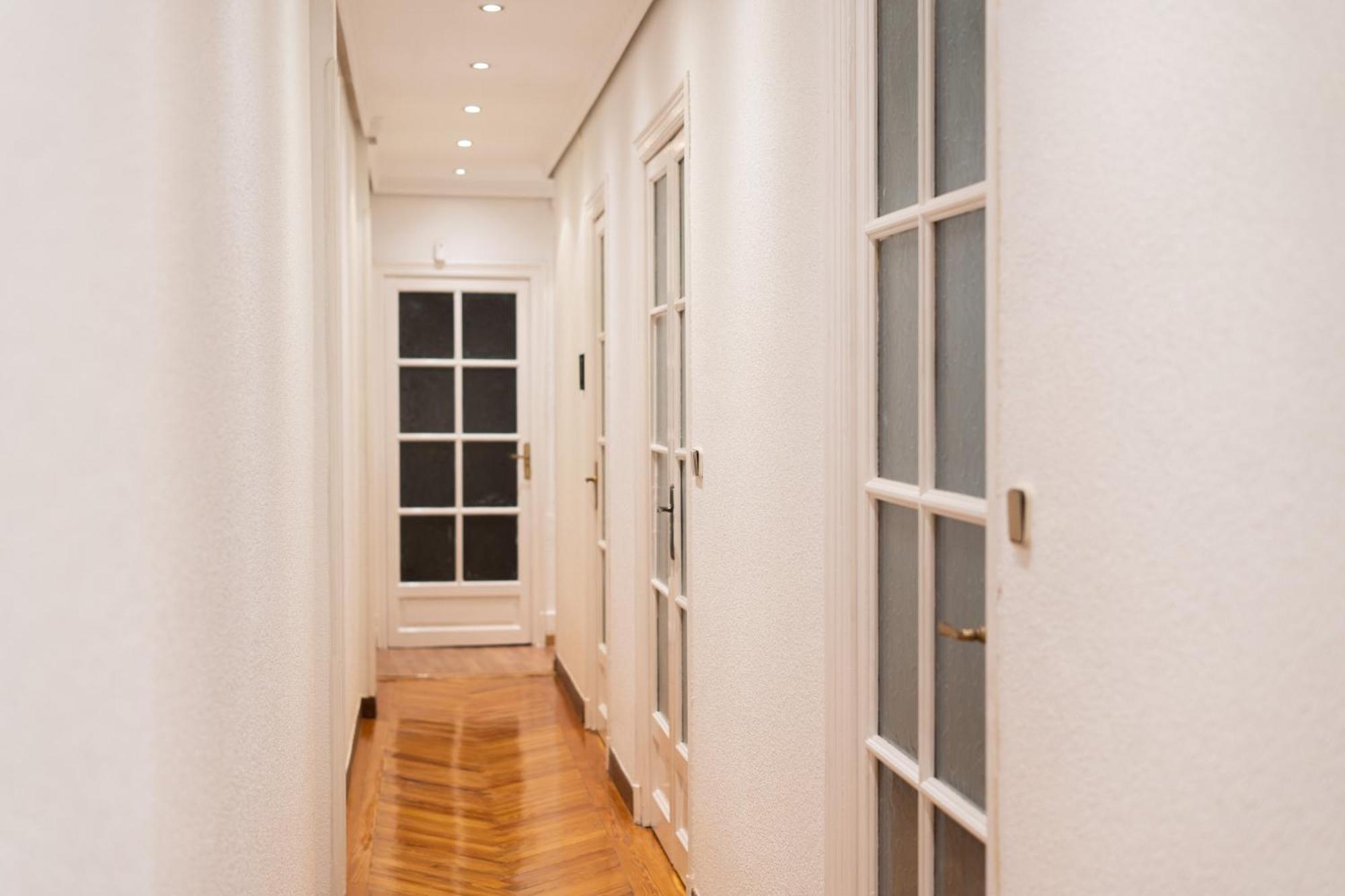 Alojamiento Pleno Centro Fuencarral Madrid Exterior photo